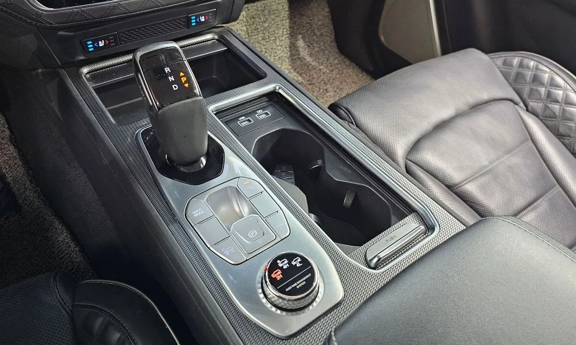 KG Mobility (Ssangyong) Rexton — фото 10