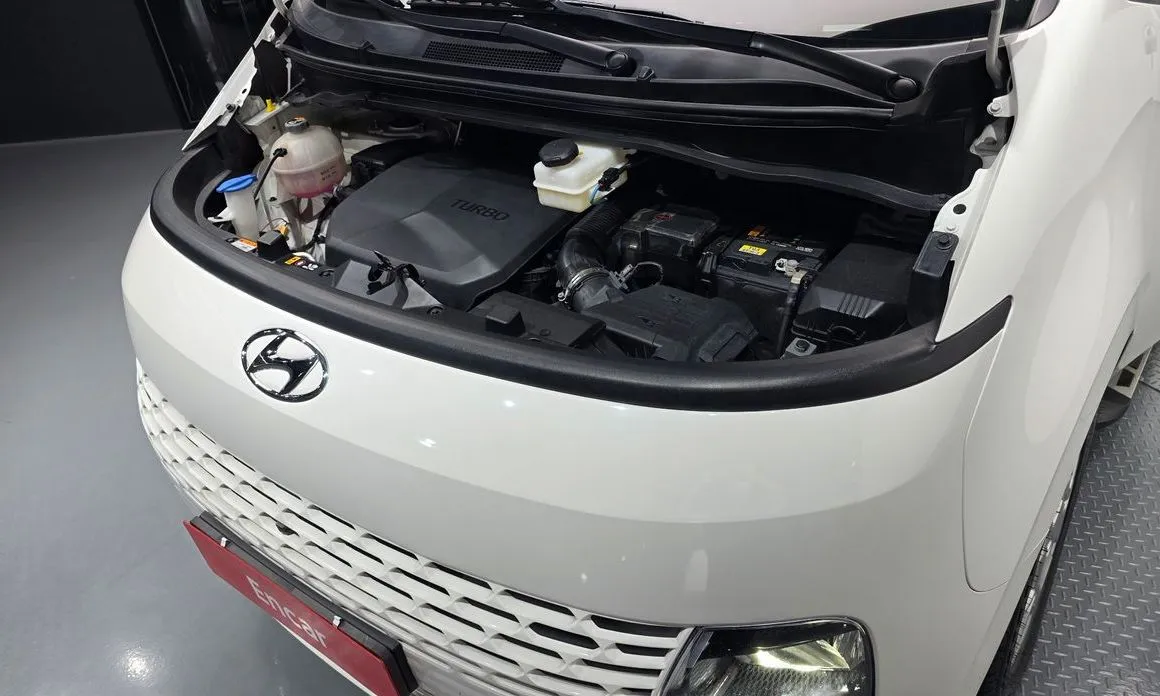 Hyundai Staria — фото 9