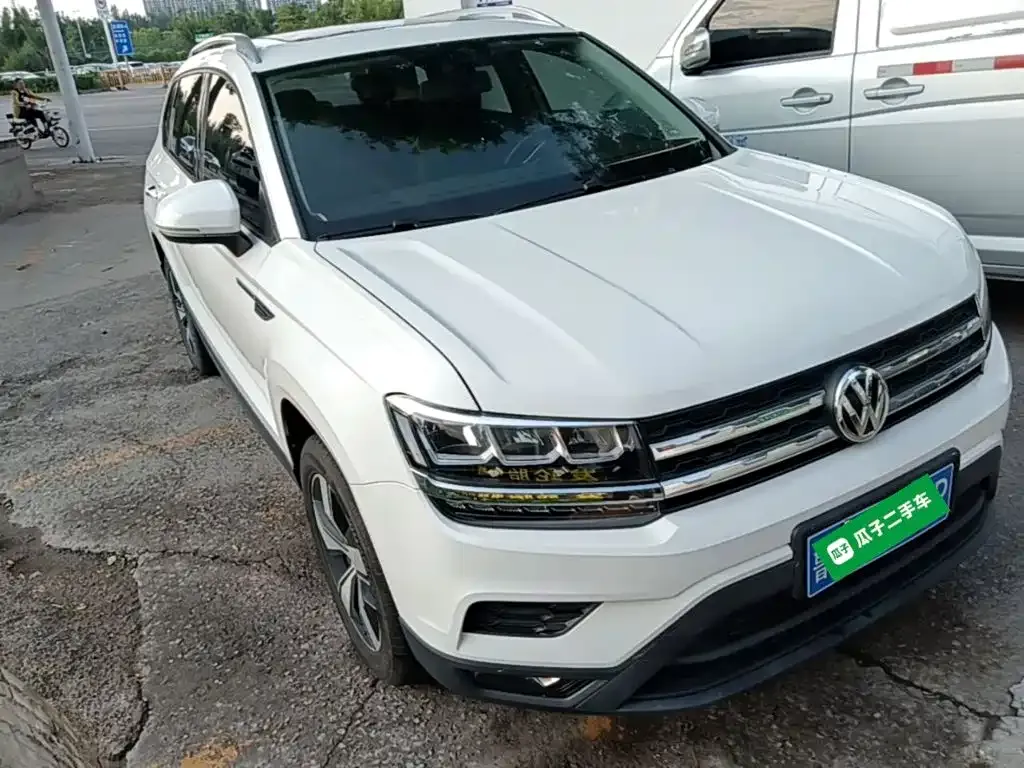 Volkswagen Tharu — фото 5