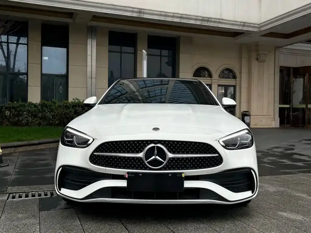 Mercedes-Benz C-Class — фото 10