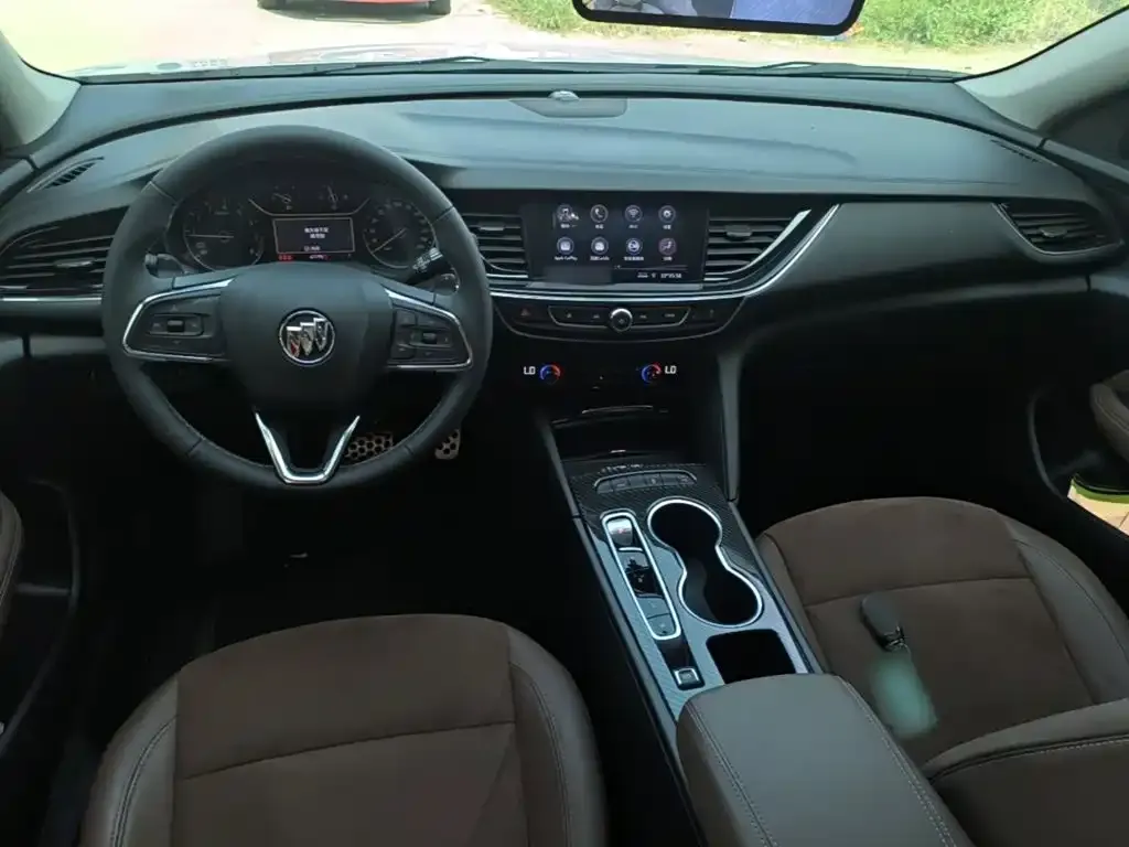 Buick Regal — фото 7