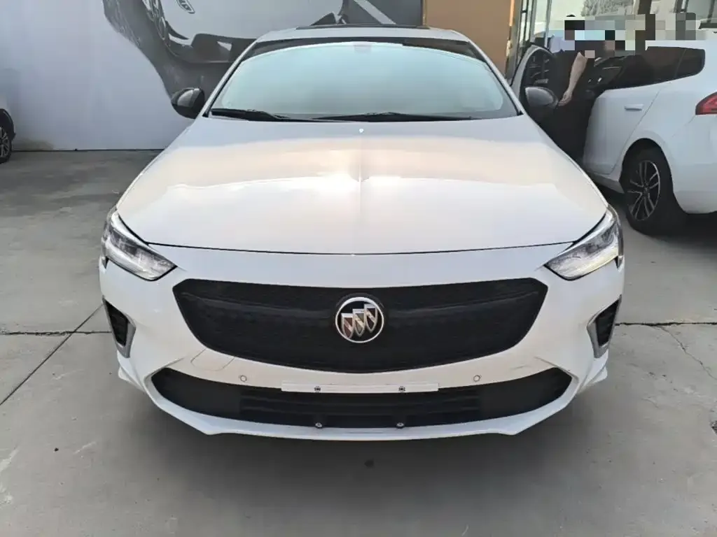 Buick Regal — фото 2