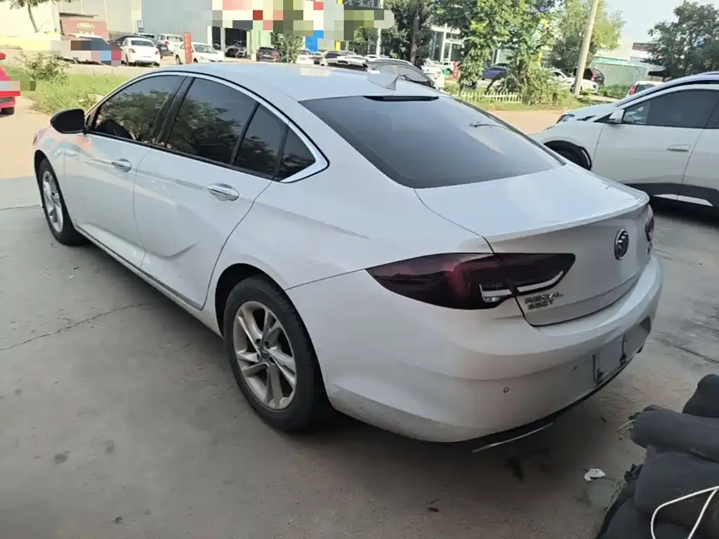Buick Regal — фото 4