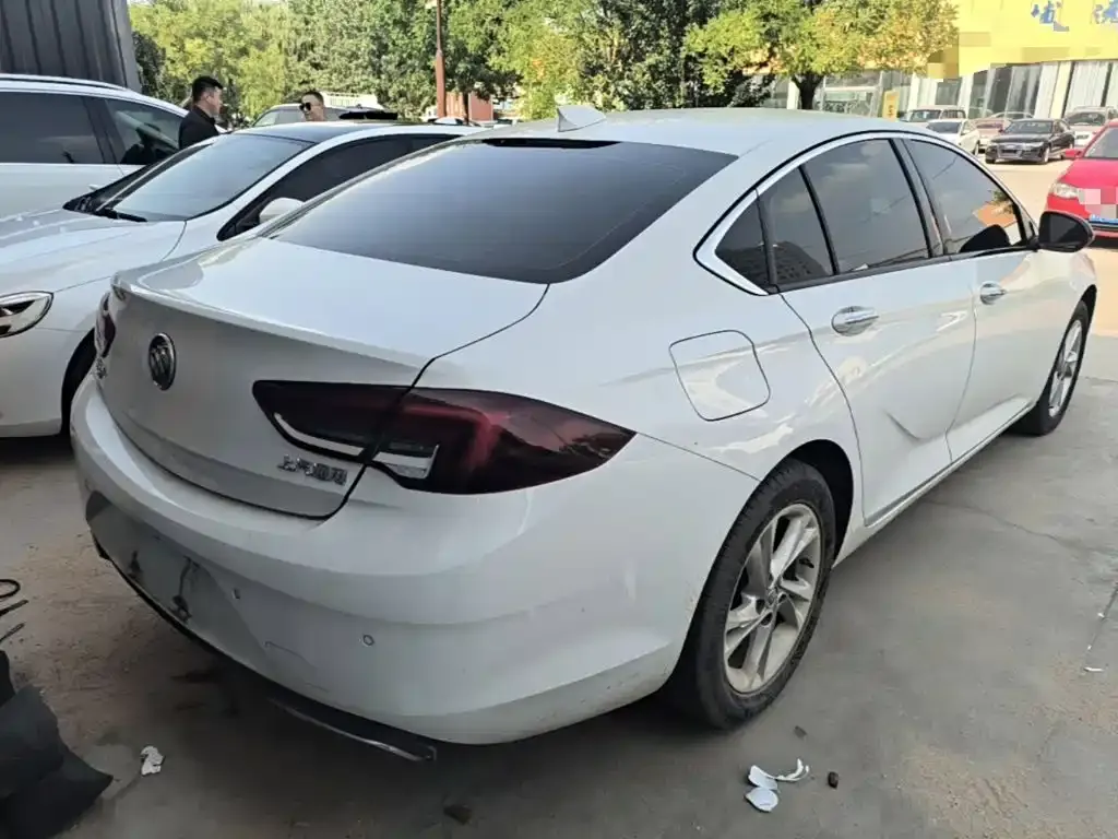 Buick Regal — фото 8
