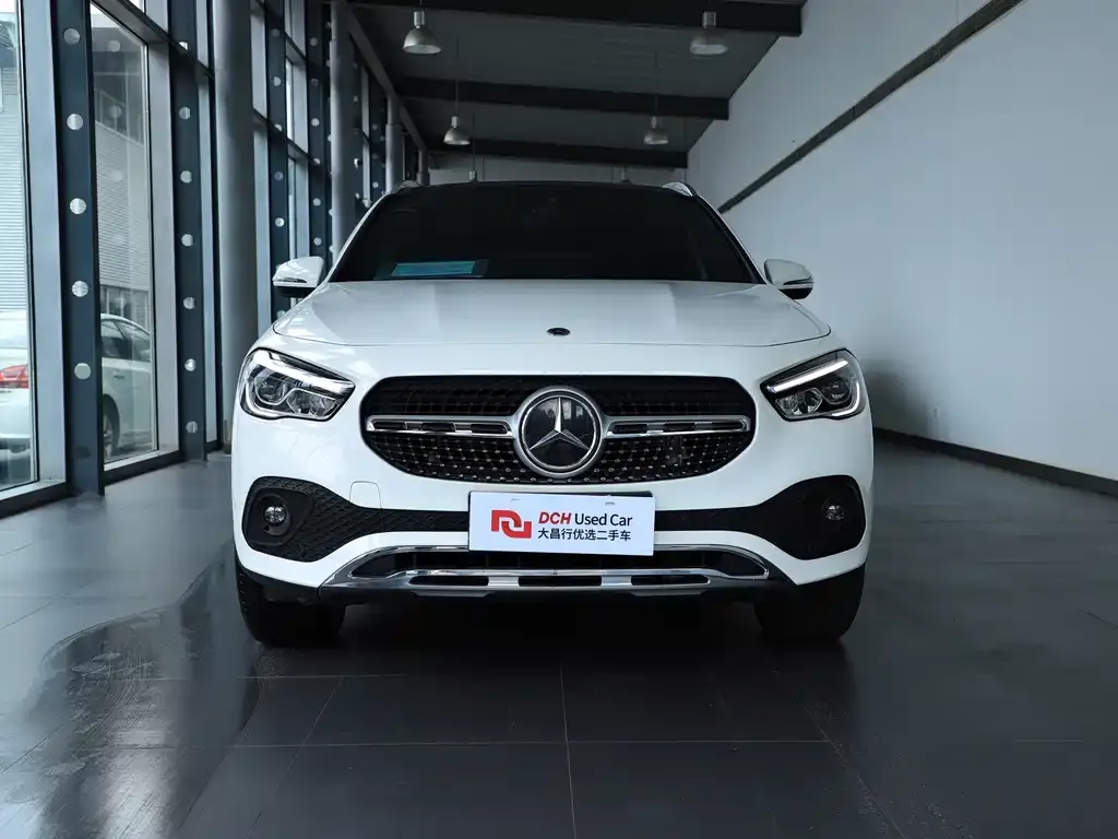 Mercedes-Benz GLA — фото 8