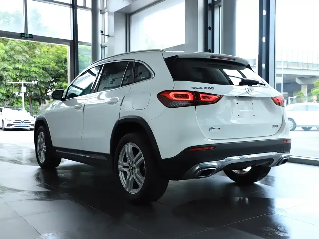 Mercedes-Benz GLA — фото 9