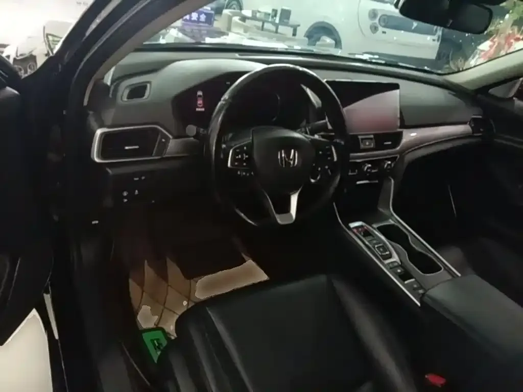 Honda Accord — фото 2