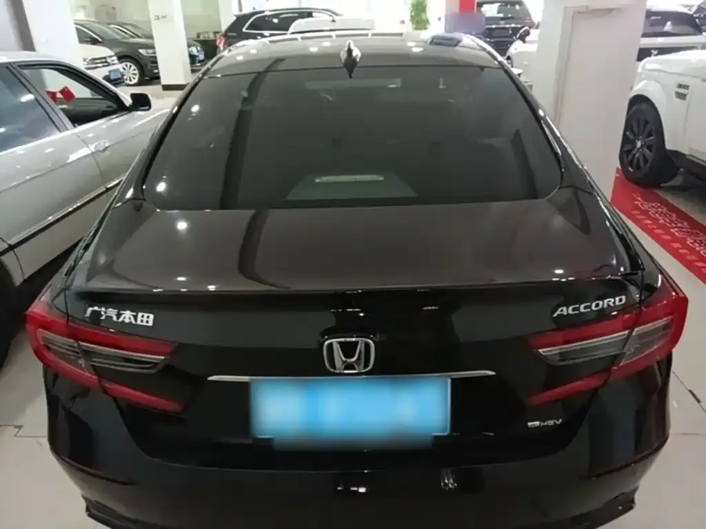 Honda Accord — фото 3