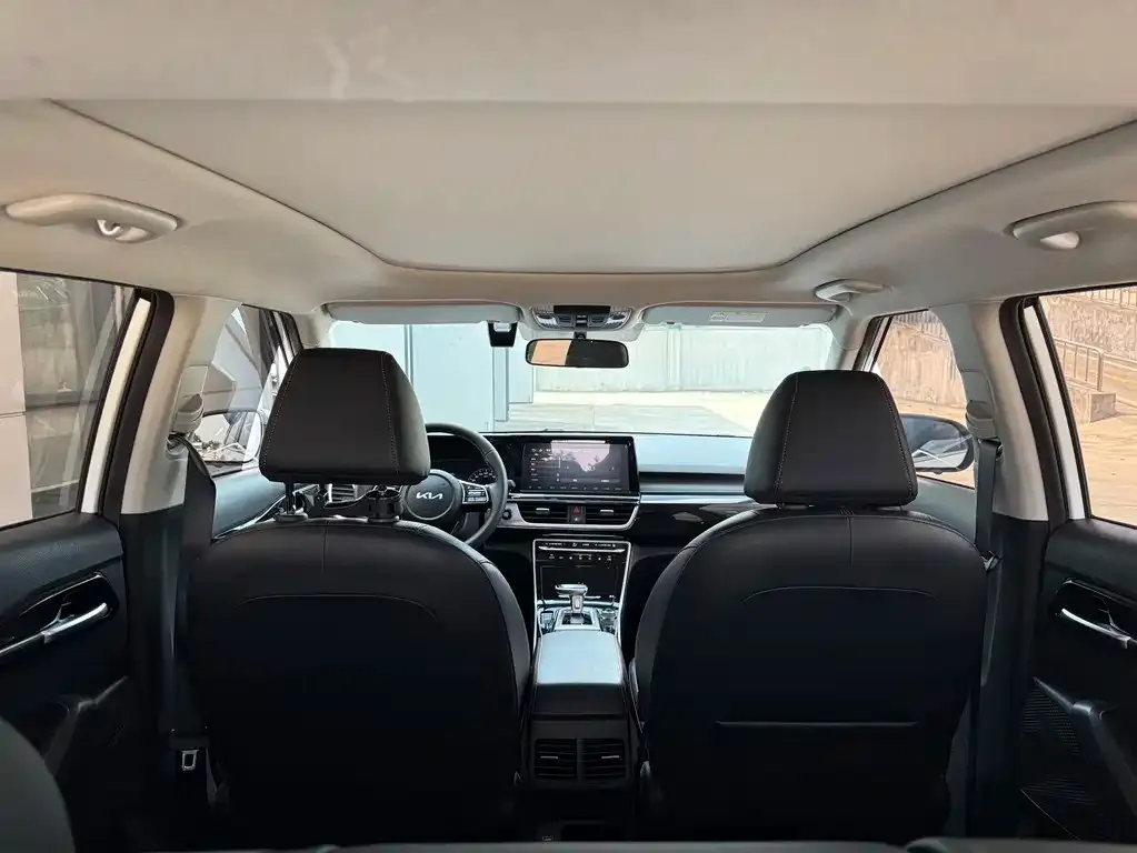 Kia KX3 — фото 2