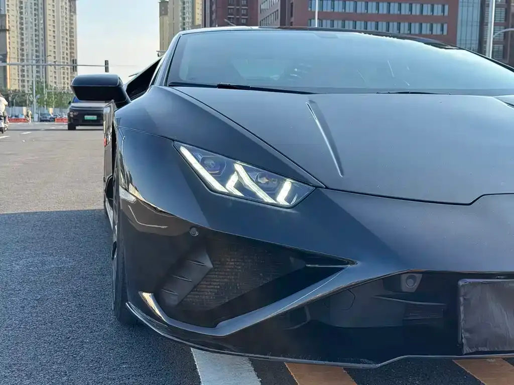 Lamborghini Huracan — фото 2