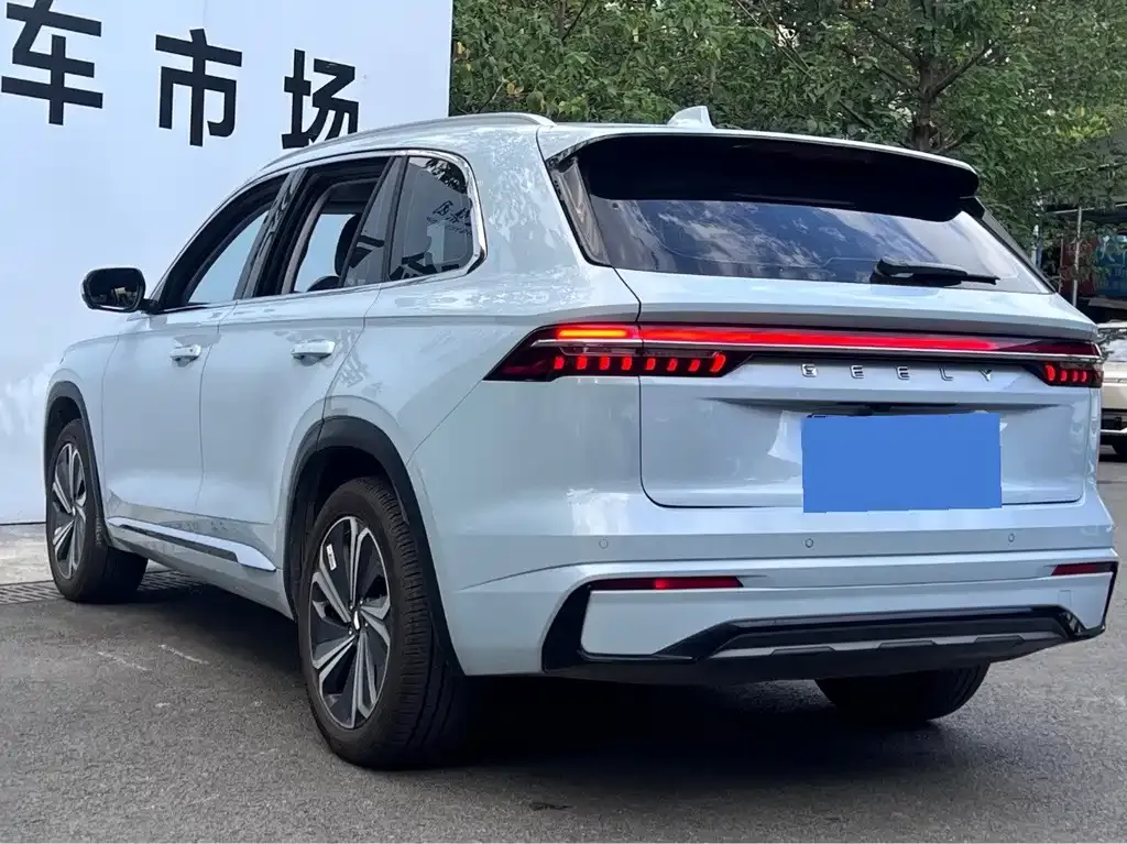 Geely Xingyue L — фото 2