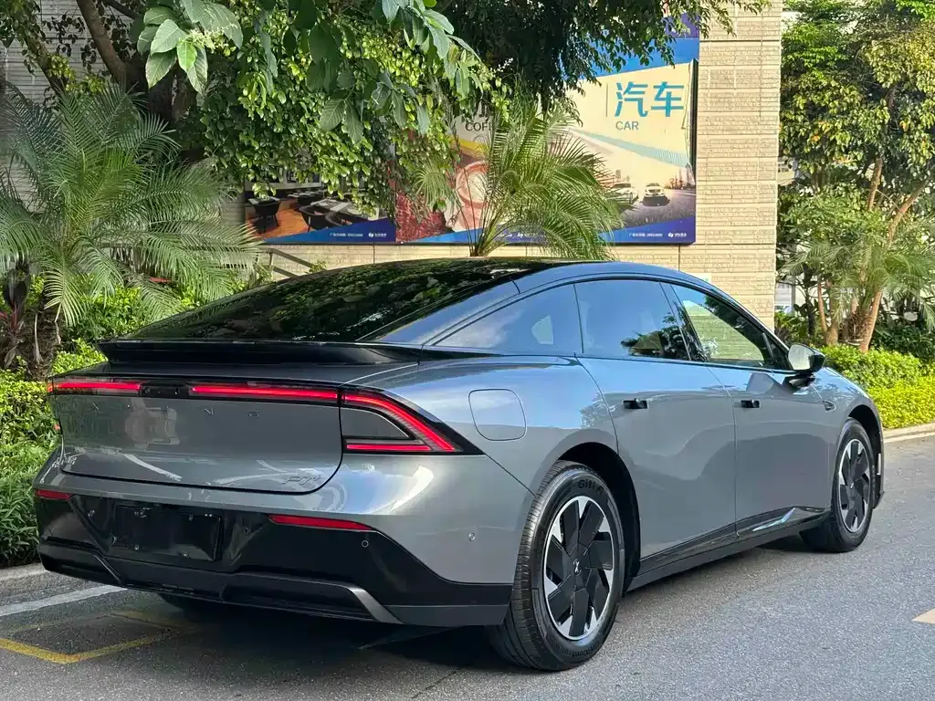 XPeng P7+ — фото 10