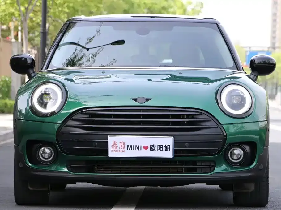 MINI Clubman — фото 9