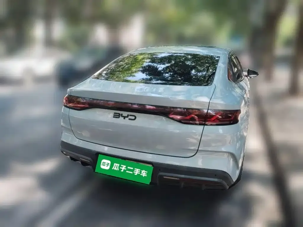 BYD Qin L — фото 4