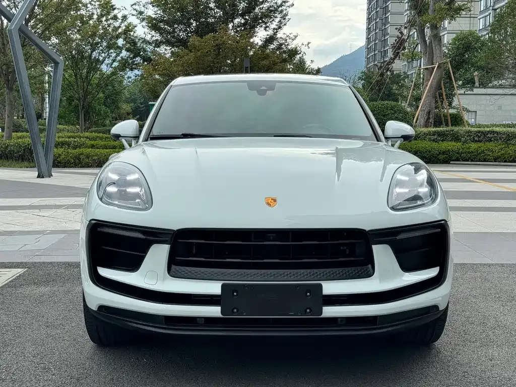Porsche Macan — фото 9