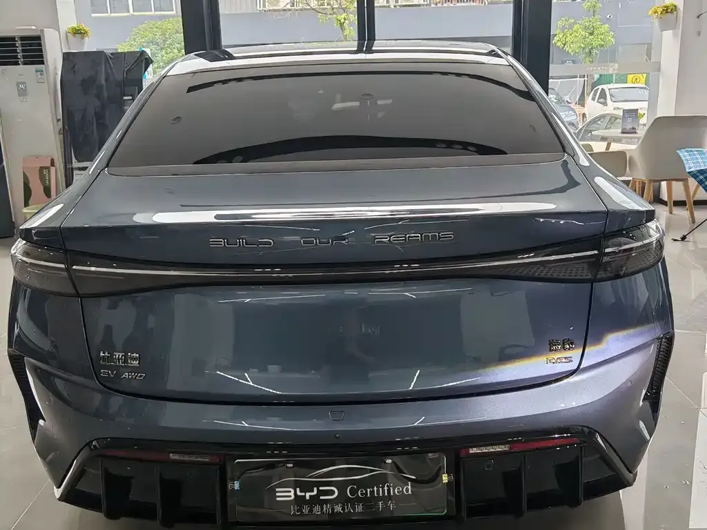 BYD Seal — фото 4
