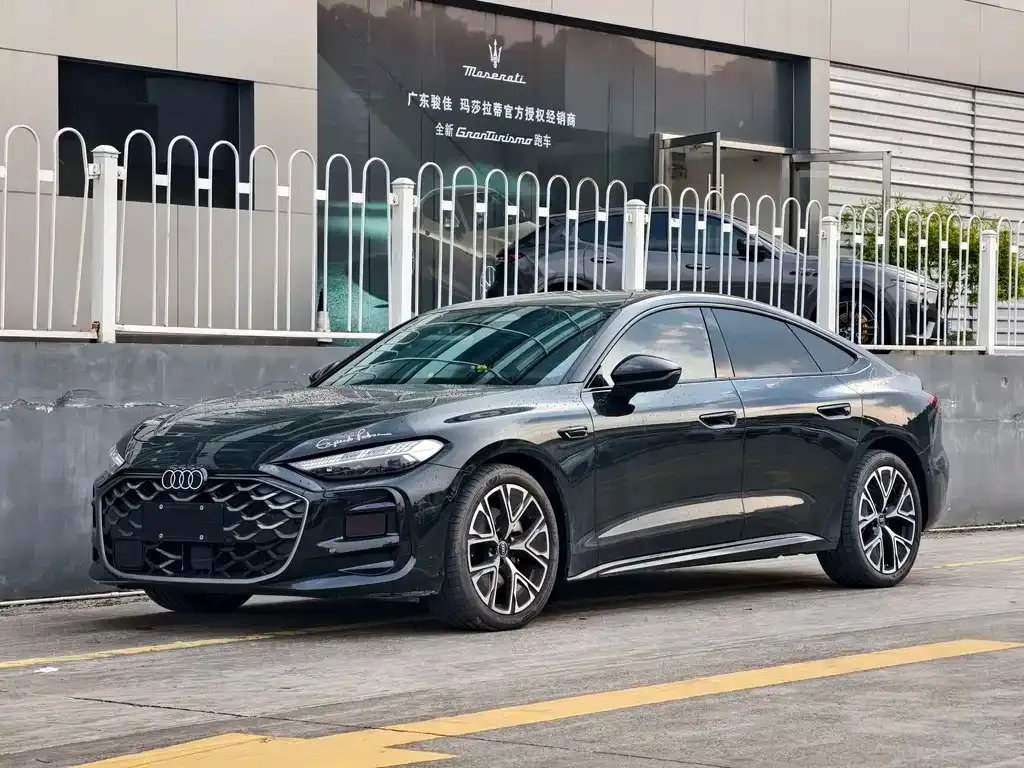 Audi A5L Sportback — фото 1