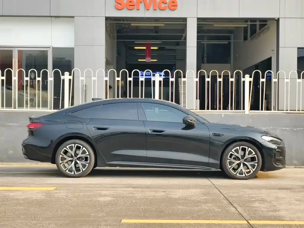 Audi A5L Sportback — фото 9