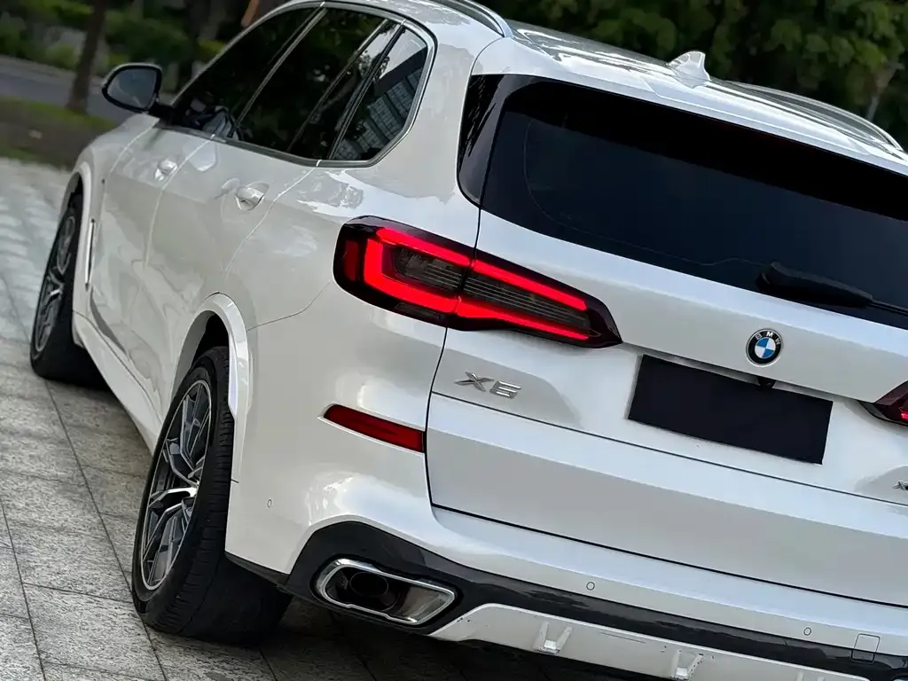 BMW X5 — фото 4