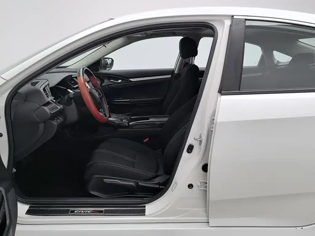 Honda Civic — фото 9