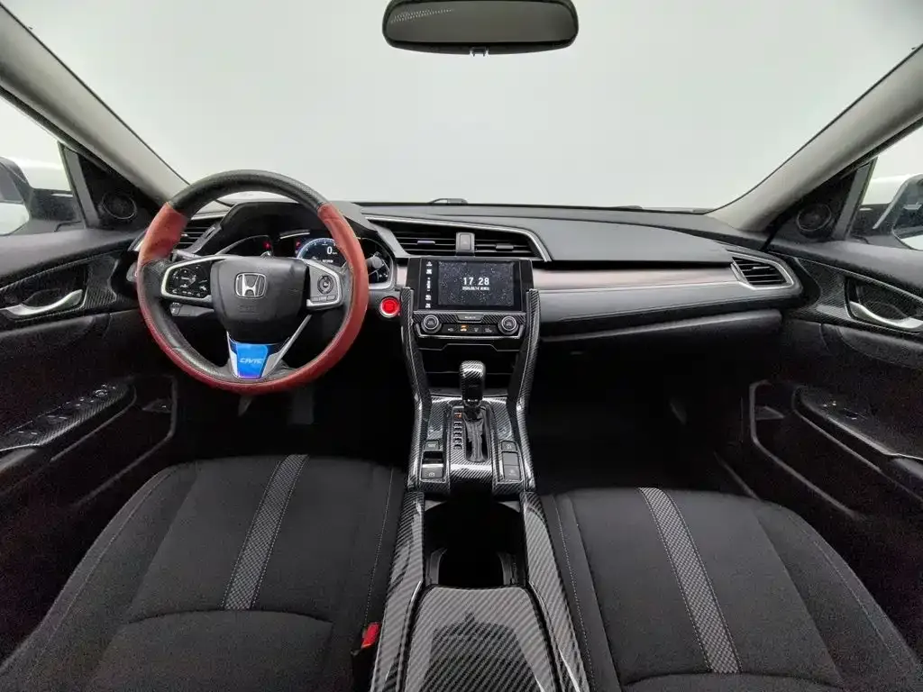 Honda Civic — фото 5