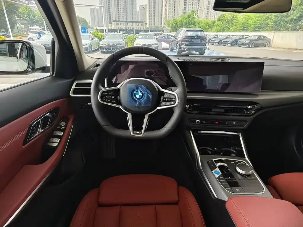 BMW i3 — фото 8