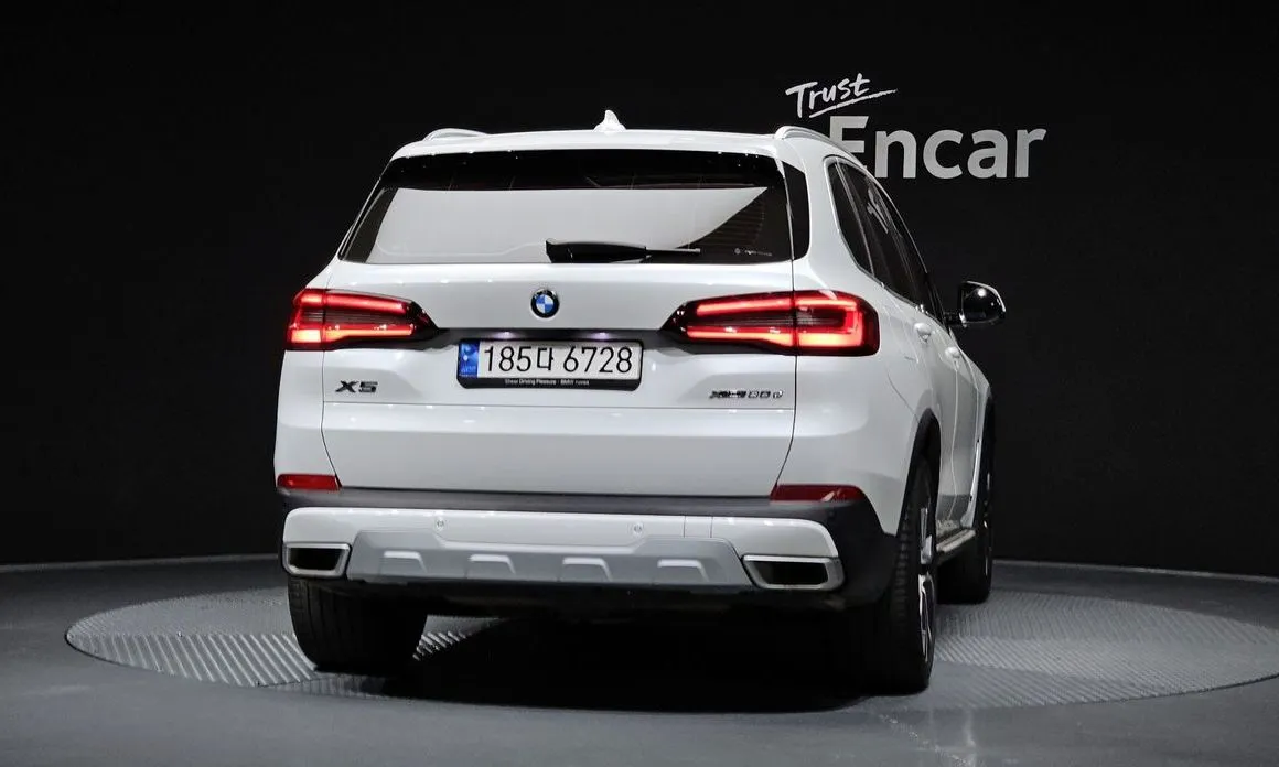 BMW X5 — фото 10