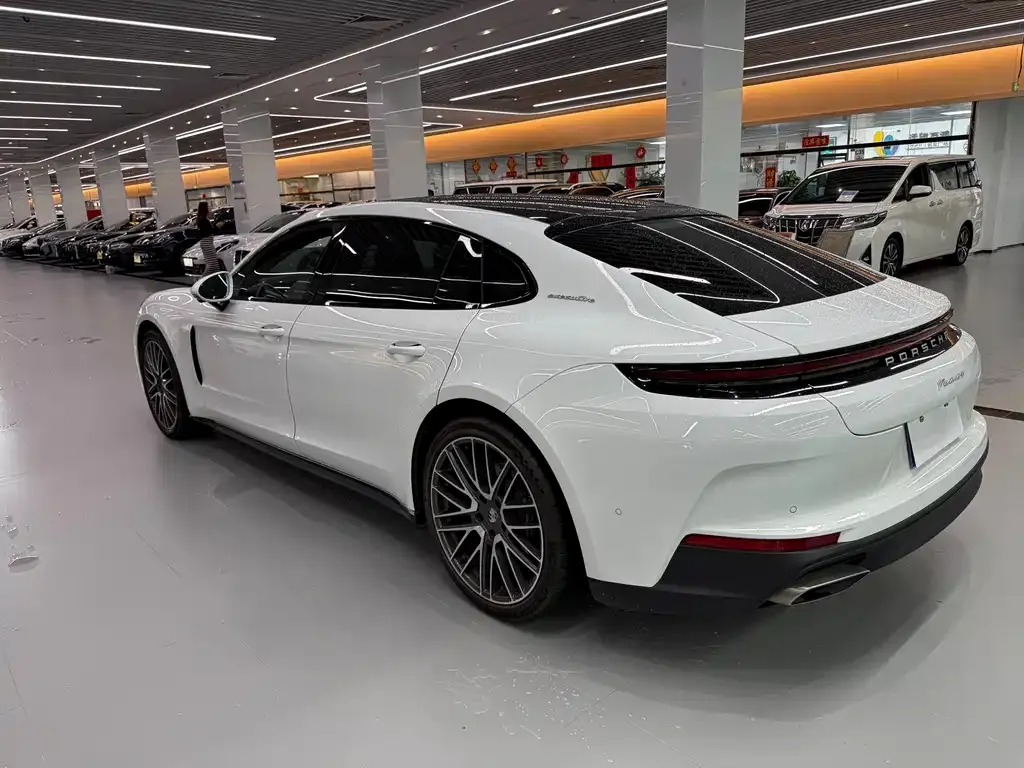 Porsche Panamera — фото 2