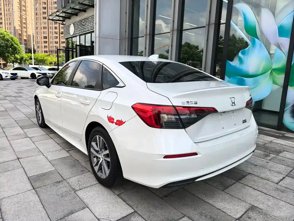 Honda Civic — фото 8