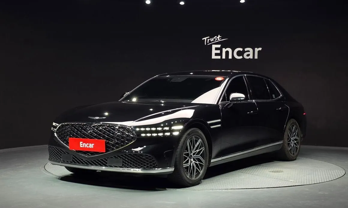 Genesis G90 — фото 1