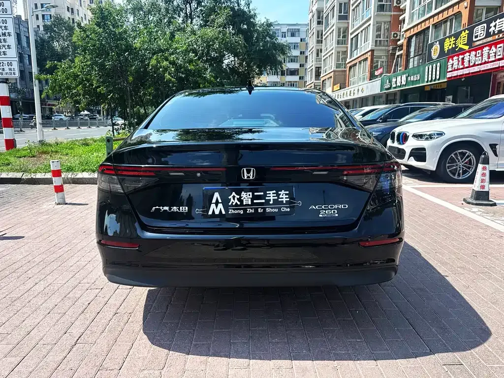 Honda Accord — фото 6