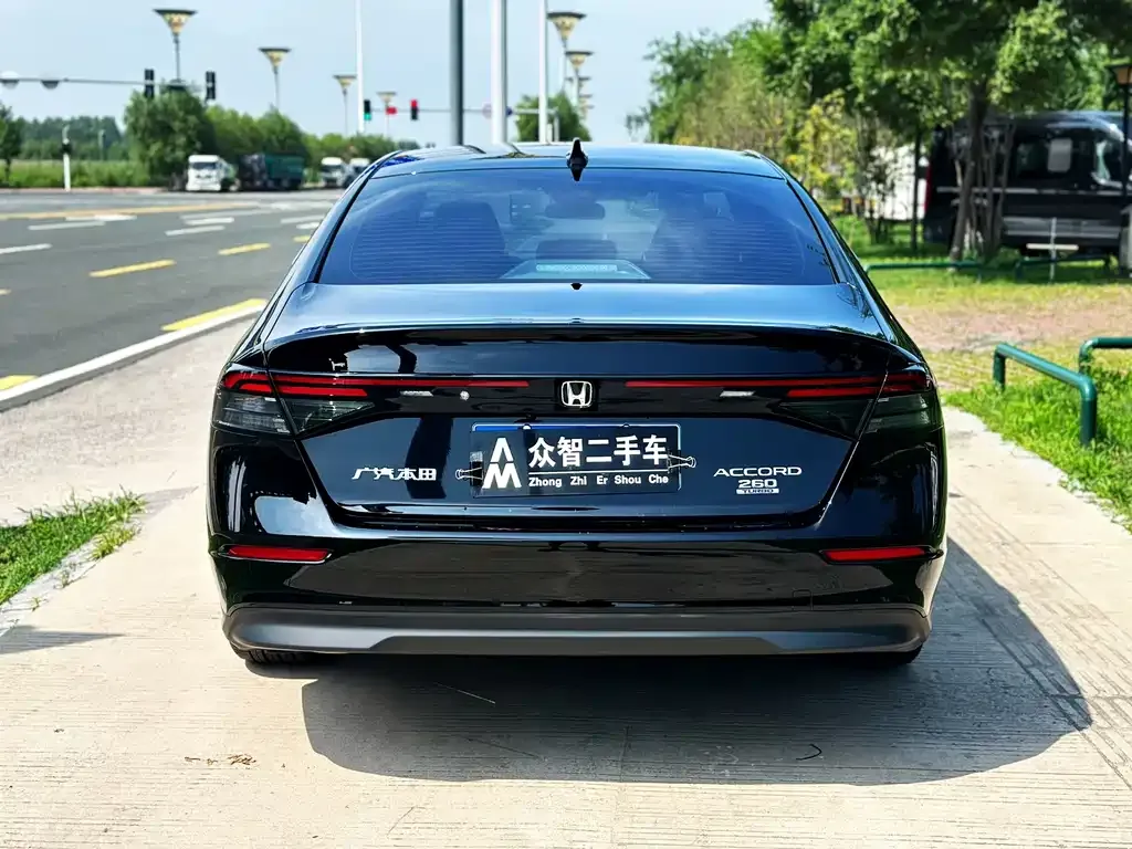 Honda Accord — фото 4