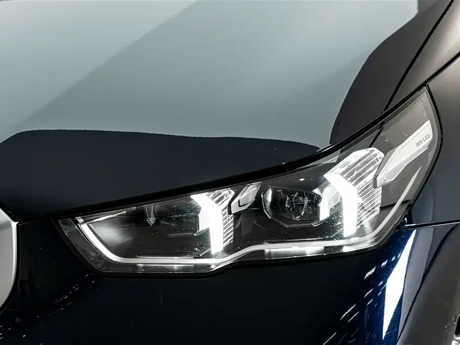 BMW 5 Series — фото 2