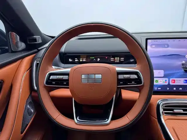 Geely Galaxy M9 — фото 5
