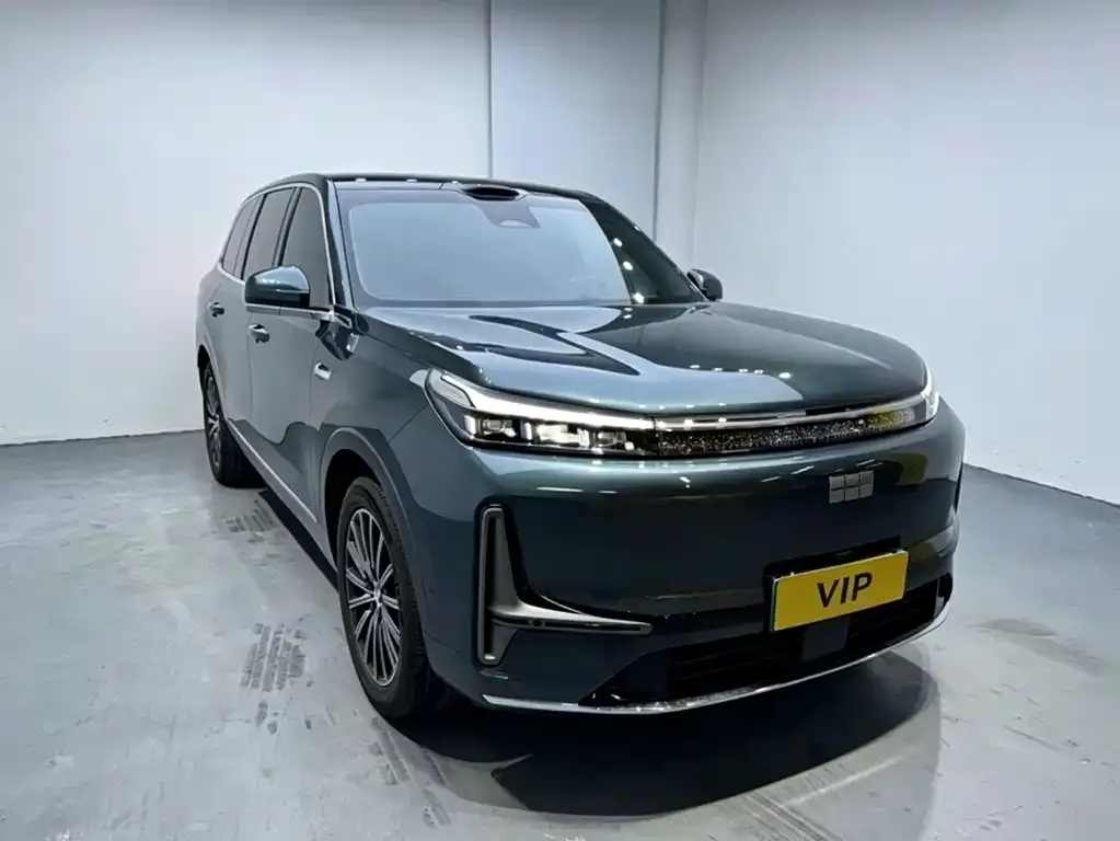 Geely Galaxy M9 — фото 10