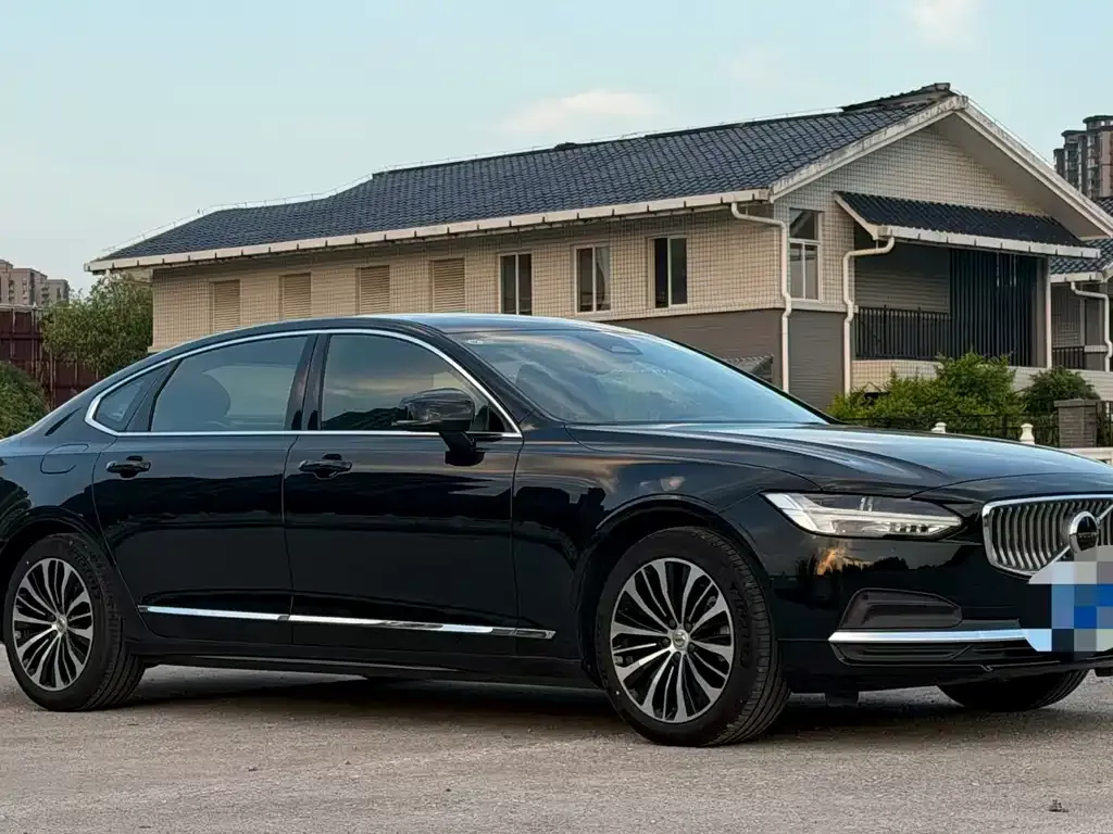 Volvo S90 — фото 3