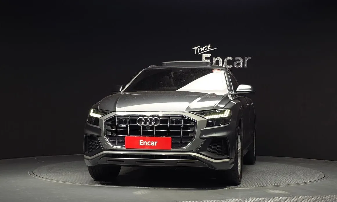 Audi Q8 — фото 4