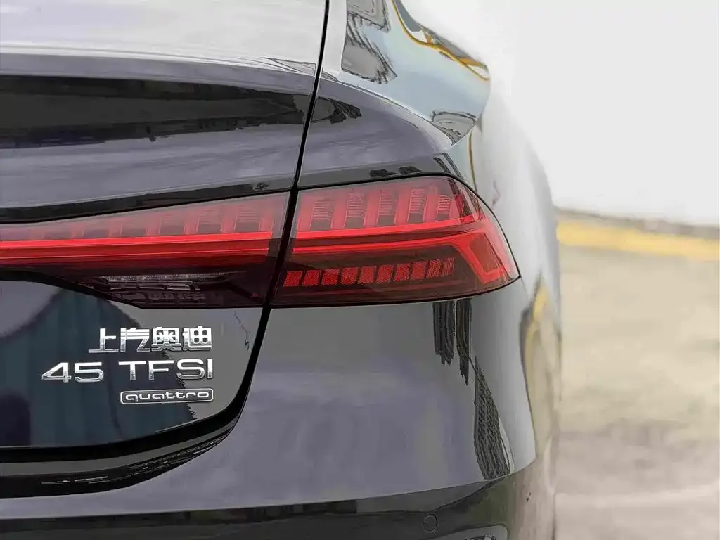 Audi A7L — фото 4