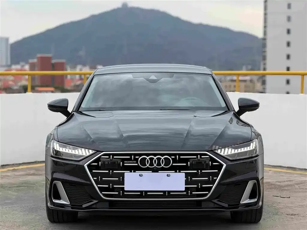 Audi A7L — фото 3