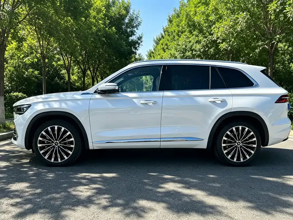 Geely Xingyue L — фото 7