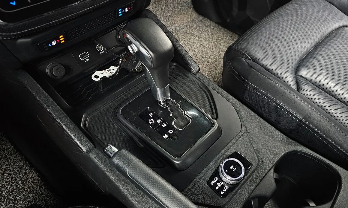 KG Mobility (Ssangyong) Rexton — фото 10