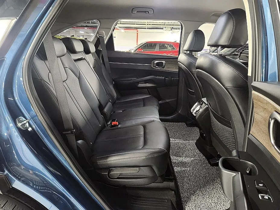 Kia Sorento — фото 3