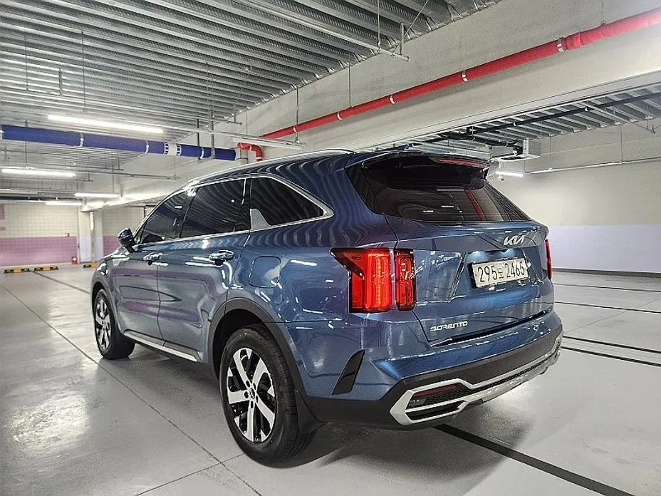 Kia Sorento — фото 5