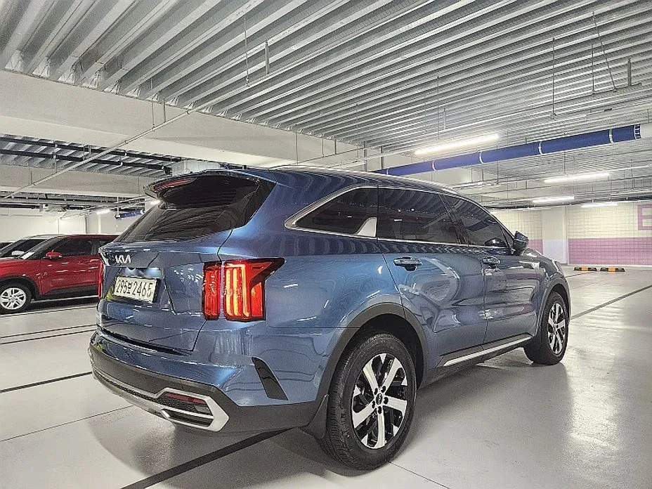Kia Sorento — фото 10