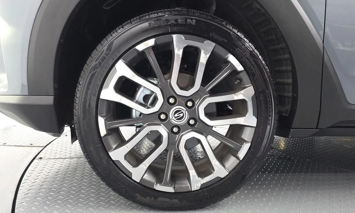 KG Mobility (Ssangyong) Torres — фото 6