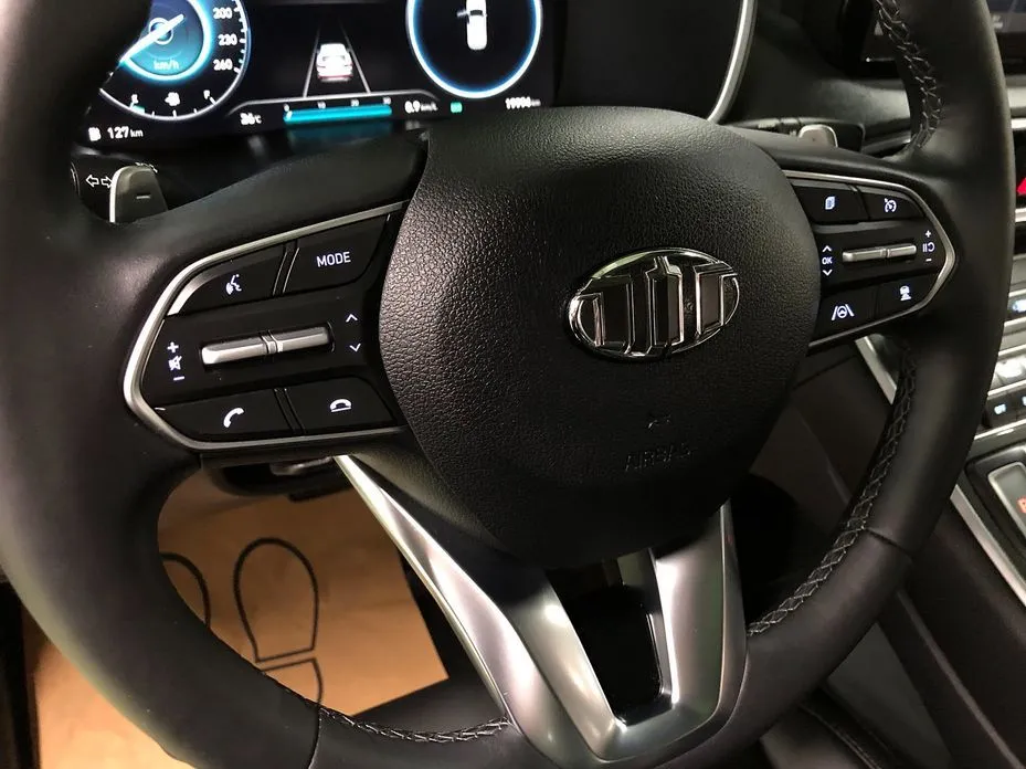 Hyundai Santafe — фото 9