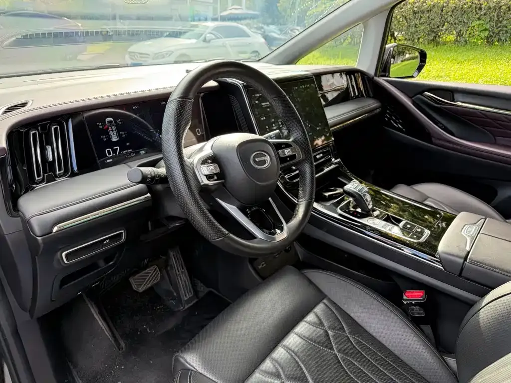 GAC Motor Trumpchi M8 — фото 8