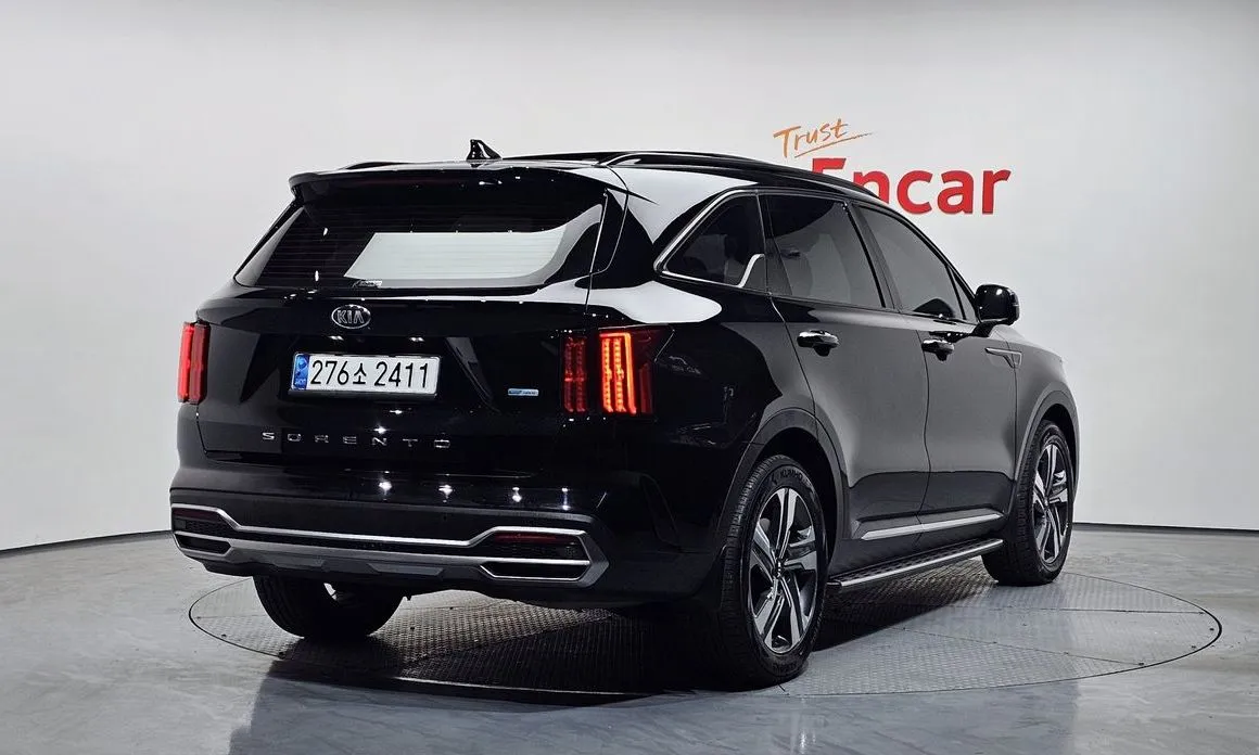 Kia Sorento — фото 9