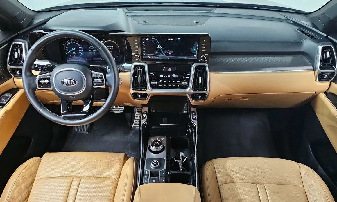 Kia Sorento — фото 7