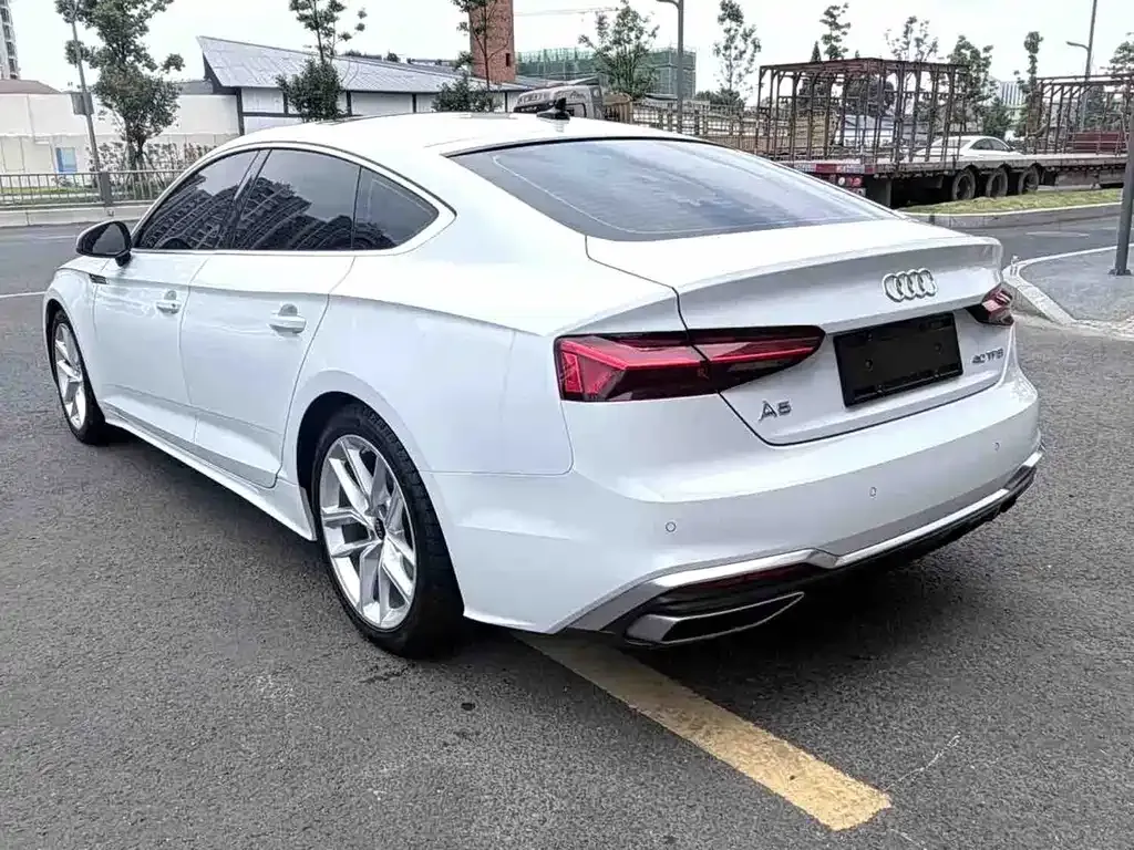 Audi A5 (Import) — фото 7